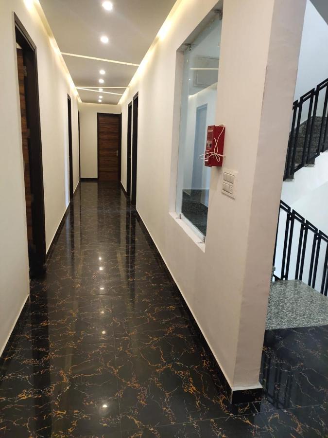 Hotel Fortune Inn By F9 Hotels Noida Kültér fotó