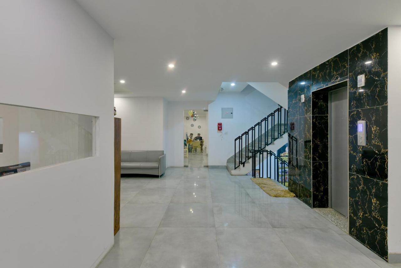 Hotel Fortune Inn By F9 Hotels Noida Kültér fotó