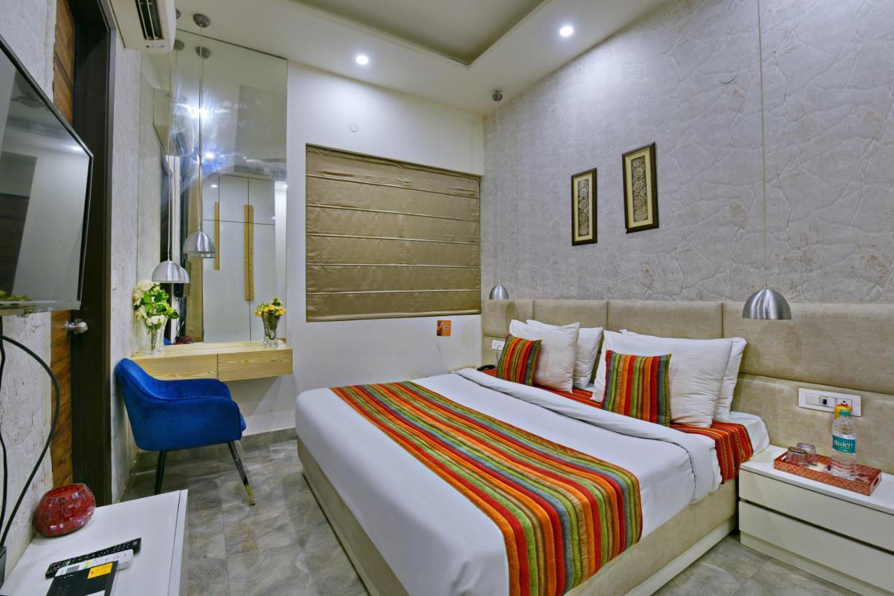 Hotel Fortune Inn By F9 Hotels Noida Kültér fotó