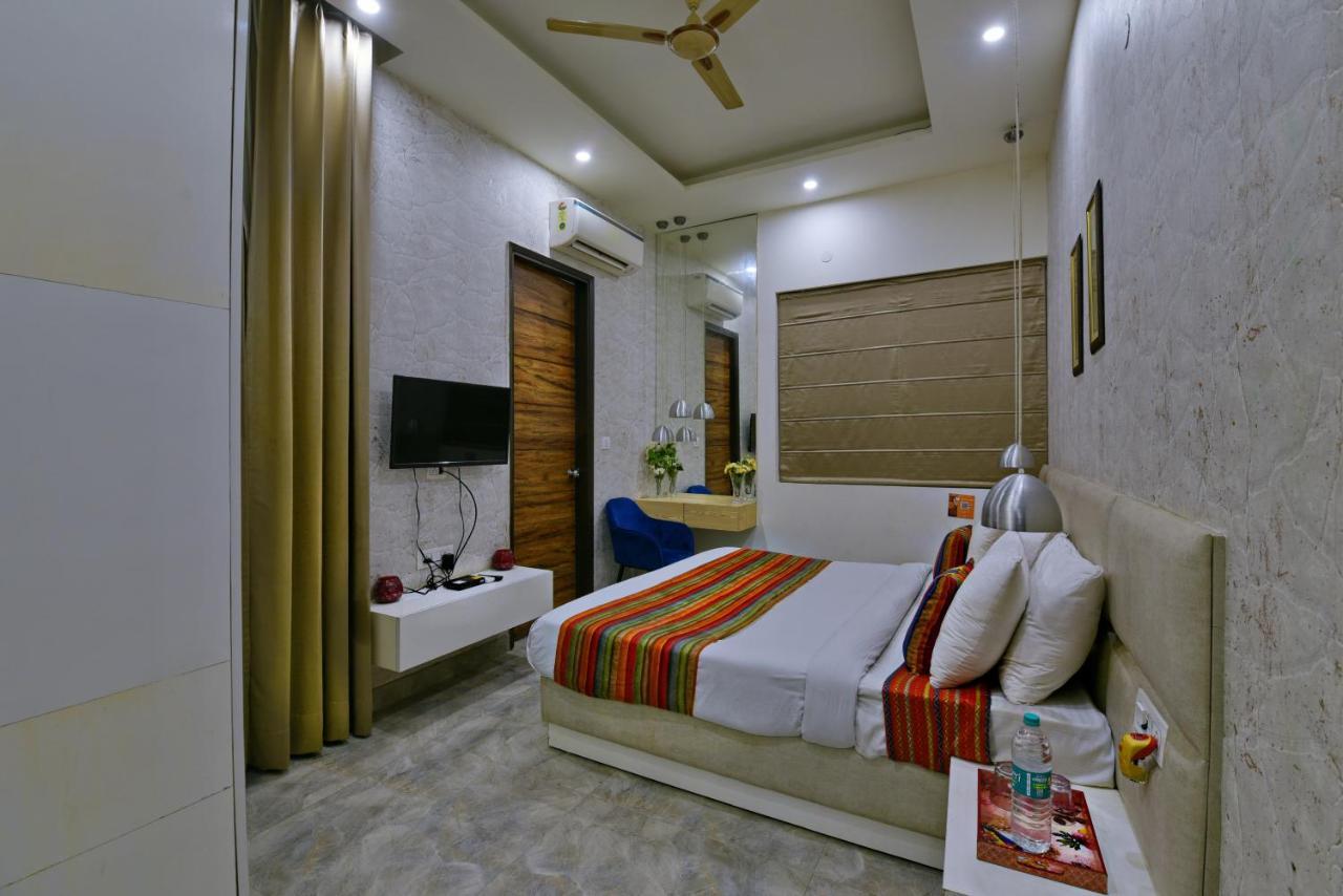 Hotel Fortune Inn By F9 Hotels Noida Kültér fotó