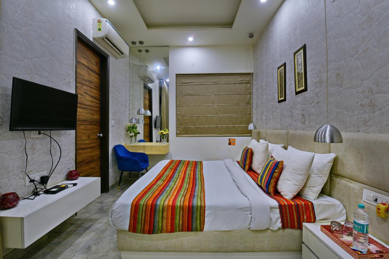 Hotel Fortune Inn By F9 Hotels Noida Kültér fotó