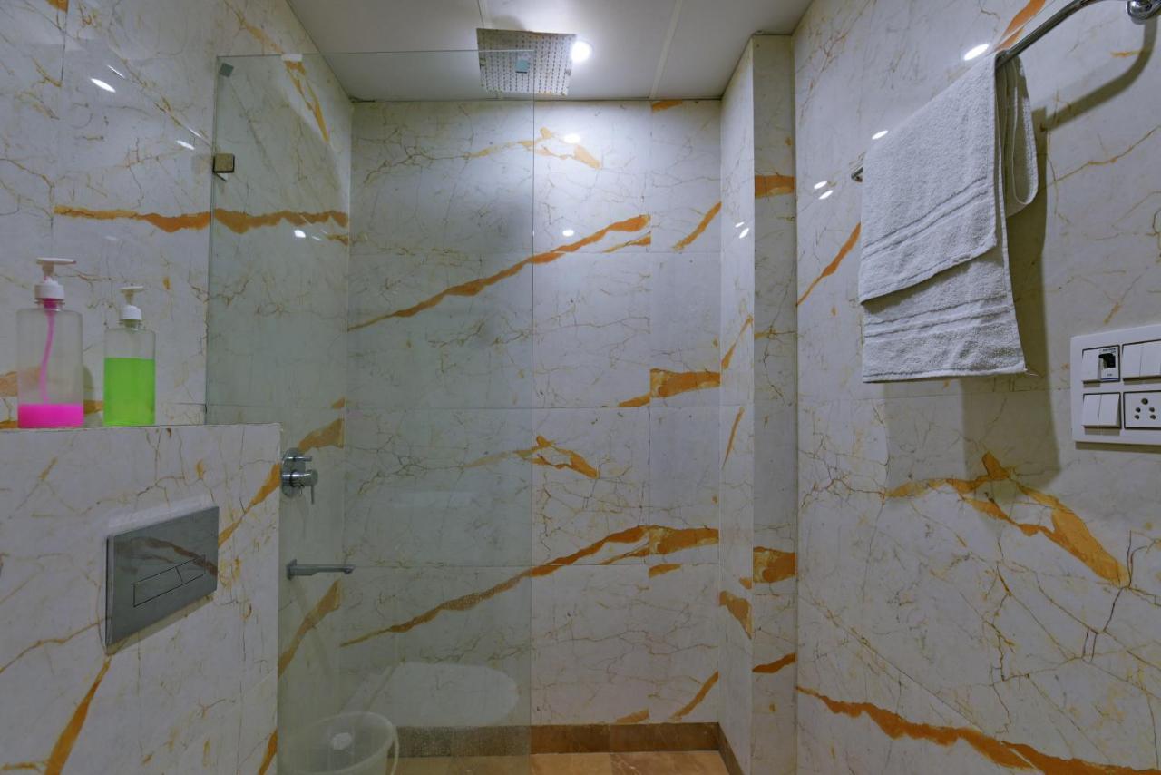 Hotel Fortune Inn By F9 Hotels Noida Kültér fotó