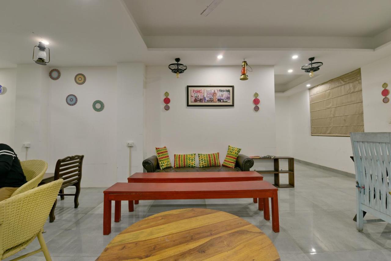 Hotel Fortune Inn By F9 Hotels Noida Kültér fotó