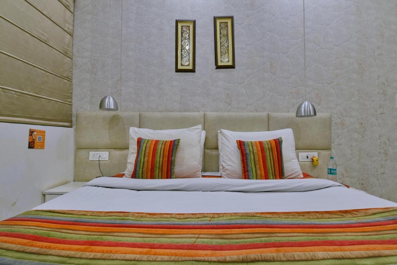 Hotel Fortune Inn By F9 Hotels Noida Kültér fotó