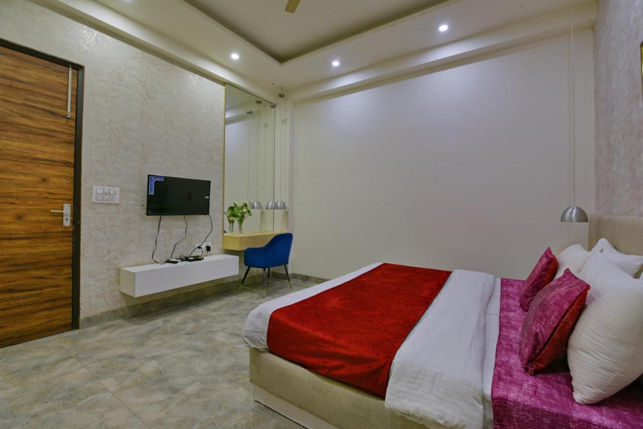 Hotel Fortune Inn By F9 Hotels Noida Kültér fotó
